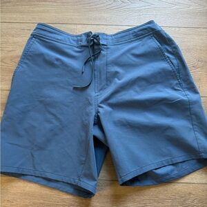 Men's Ten Thousand CC Foundation short